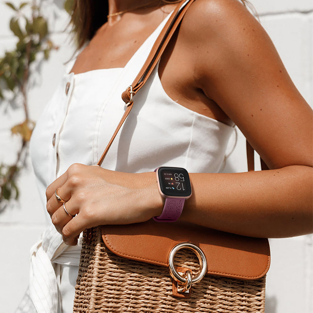 GEAK Compatible with Fitbit Versa 2 Bands for Women Sunflower Engraved Silicone Bands for Fitbit Versa/Versa SE